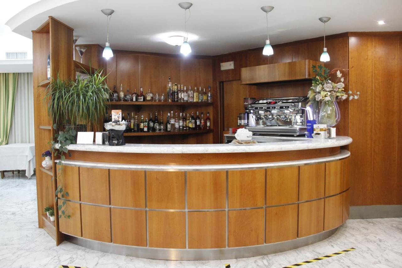 西塔帕皮酒店 阿纳尼 外观 照片